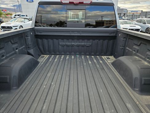 Used 2024 GMC Sierra 1500 Denali w/ Technology Package AWD/4WD image 32