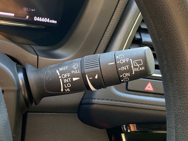 Used 2020 Honda HR-V EX image 22