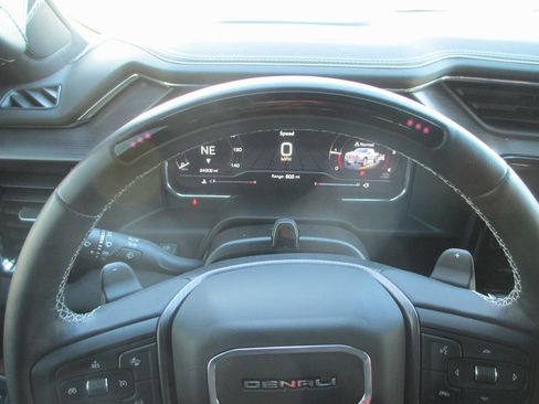 Used 2025 GMC Sierra 1500 Denali Ultimate image 36