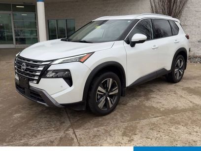 Used 2024 Nissan Rogue SL