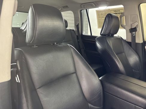 Used 2017 Lexus GX 460 Premium AWD/4WD image 31