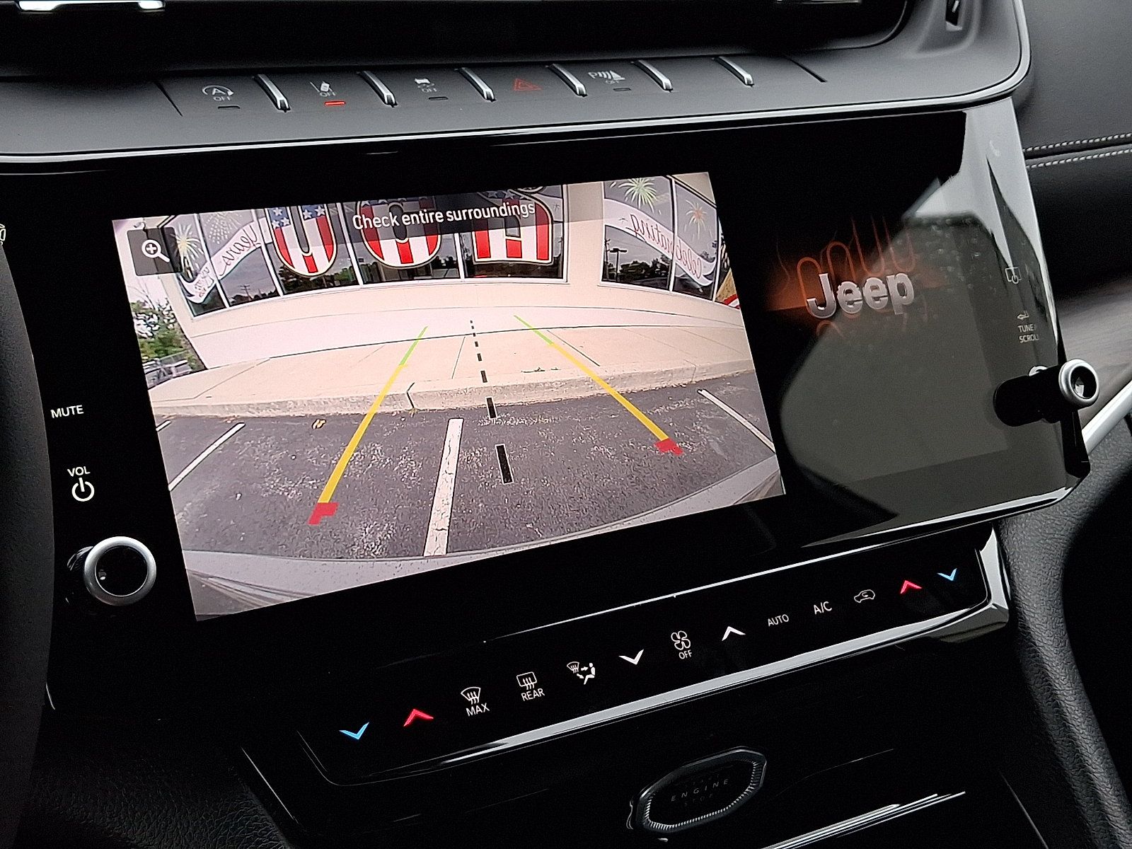 New 2027 Jeep Grand Cherokee Limited AWD/4WD image 14