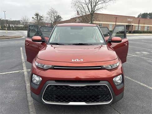 Certified 2022 Kia Soul LX image 23