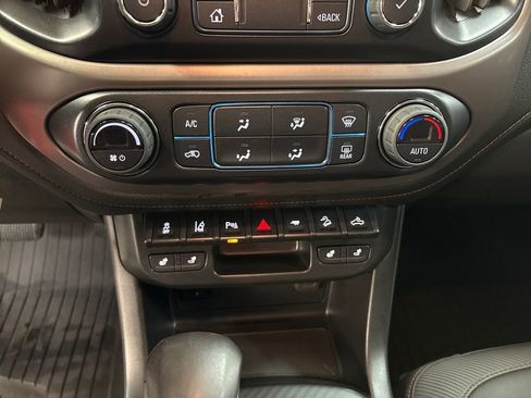 Used 2022 GMC Canyon AT4 AWD/4WD image 19