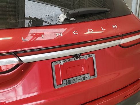 Certified 2023 Lincoln Corsair AWD w/ Equipment Group 101A image 6