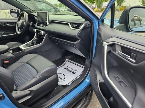 Used 2022 Toyota RAV4 XSE image 12