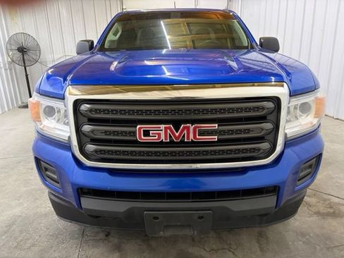 Used 2018 GMC Canyon 4x4 Extended Cab w/ Convenience Package image 2