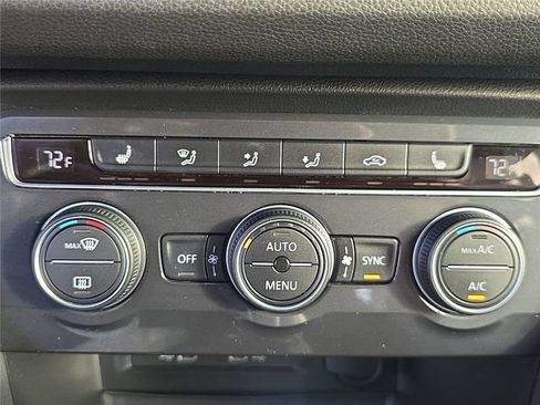 Used 2021 Volkswagen Tiguan SE R-Line FWD image 24