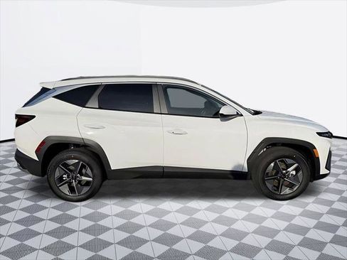 New 2026 Hyundai Tucson SEL image 8