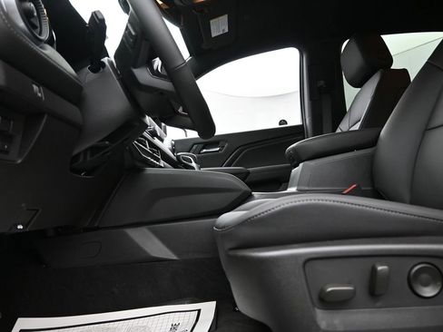 New 2026 Chevrolet Colorado LT w/ LT Convenience Package image 13