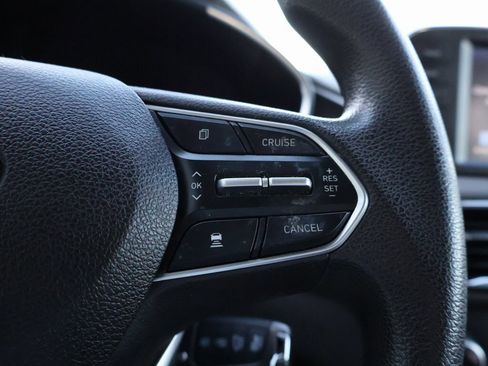 Used 2020 Hyundai Santa Fe SE image 28