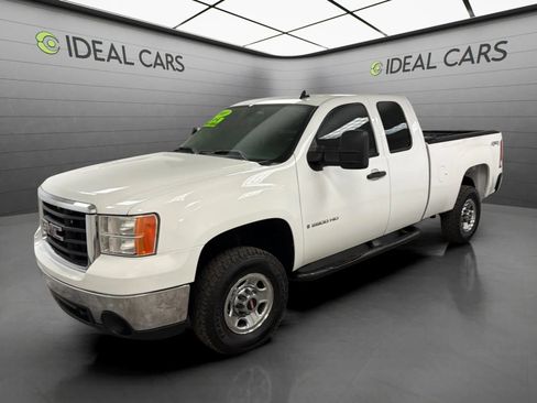 Used 2008 GMC Sierra 2500 SLE w/ Convenience Package AWD/4WD image 1