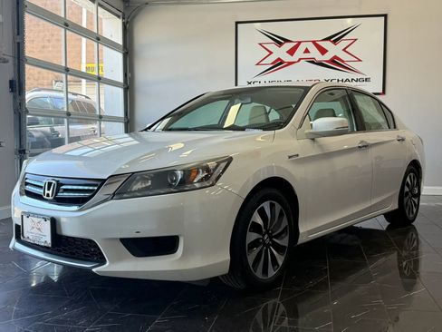 Used 2015 Honda Accord Hybrid Sedan image 3