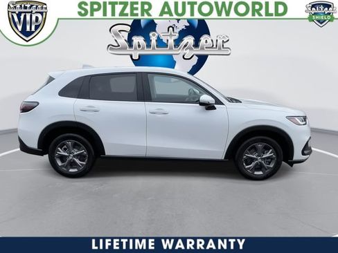 New 2026 Honda HR-V LX image 2