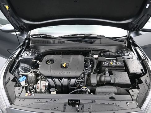 Used 2024 Kia Forte LXS image 15