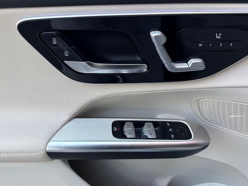 Certified 2026 Mercedes-Benz GLC 300 4MATIC image 10