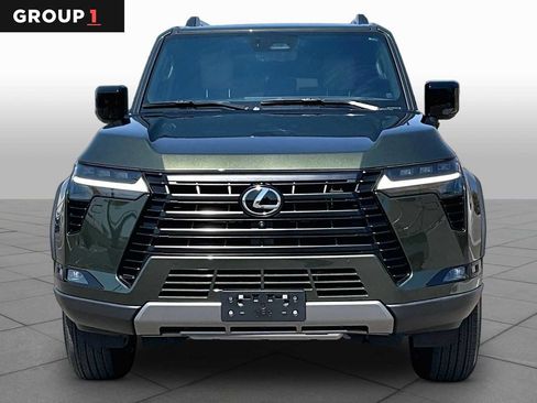 Used 2025 Lexus GX 550 AWD/4WD image 4