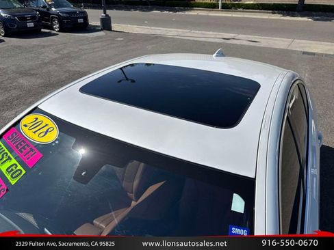 Used 2018 BMW 530i RWD image 13