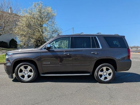 Used 2017 Chevrolet Tahoe Premier AWD/4WD image 9