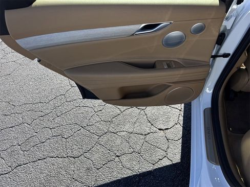 Used 2025 Genesis G80 2.5T Advanced image 21