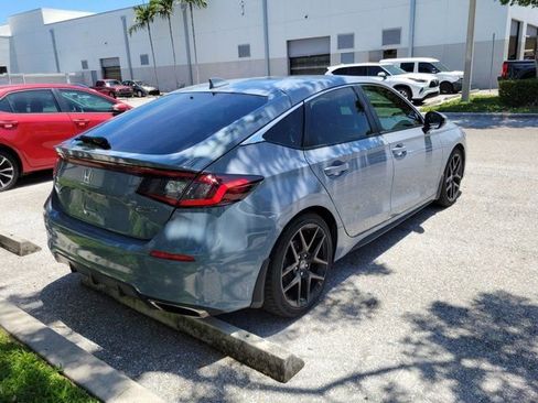 Used 2023 Honda Civic Sport Touring image 5