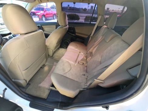 Used 2012 Toyota RAV4 FWD w/ Value Pkg image 22