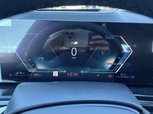 New 2026 BMW X5 xDrive50e w/ M Sport Package image 14