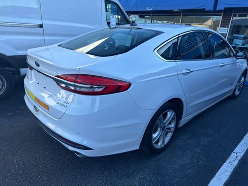 Used 2018 Ford Fusion SE w/ Equipment Group 602A image 22