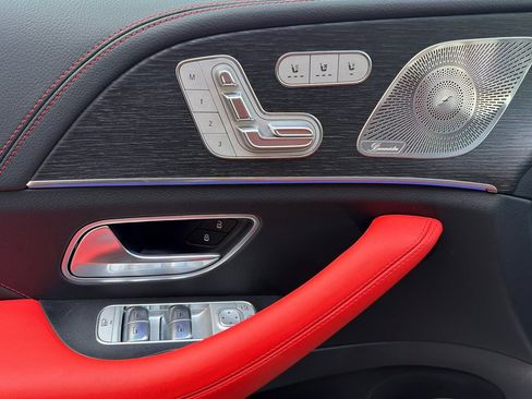 New 2026 Mercedes-Benz GLE 53 AMG 4MATIC image 9