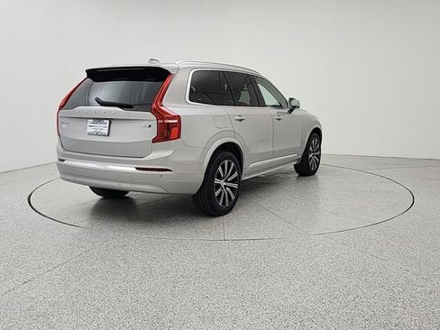 Used 2023 Volvo XC90 B6 Plus w/ Protection Package AWD/4WD image 5