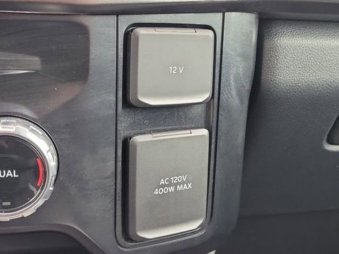 Used 2024 Ford F350 Lariat AWD/4WD image 26