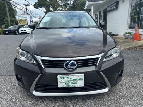 Used 2015 Lexus CT 200h w/ Seat Comfort Package image 8