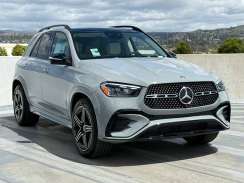 New 2026 Mercedes-Benz GLE 450e 4MATIC image 7