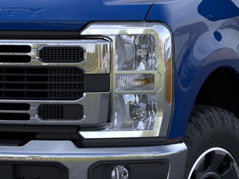 New 2026 Ford F250 XLT image 40