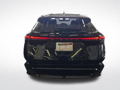 Used 2023 Nissan Ariya AWD image 6