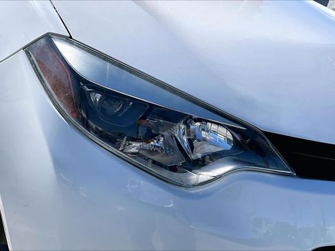 Used 2014 Toyota Corolla L image 27