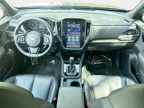Used 2025 Subaru Forester Limited AWD/4WD image 15