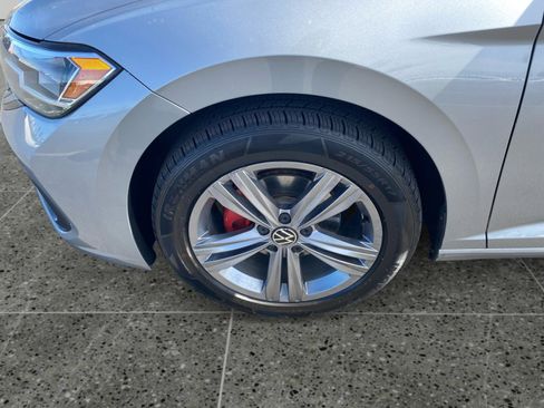 Used 2022 Volkswagen Jetta SE FWD image 14