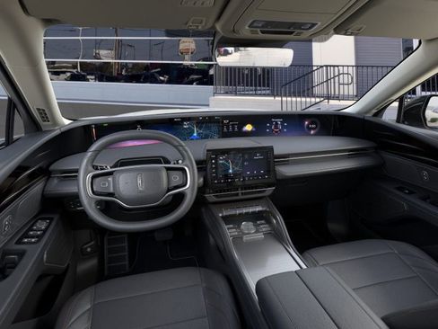 New 2026 Lincoln Nautilus Premier w/ Jet Appearance Package AWD/4WD image 9