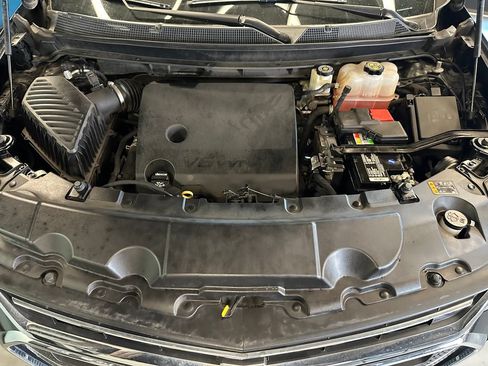 Used 2019 Chevrolet Traverse Premier AWD/4WD image 24