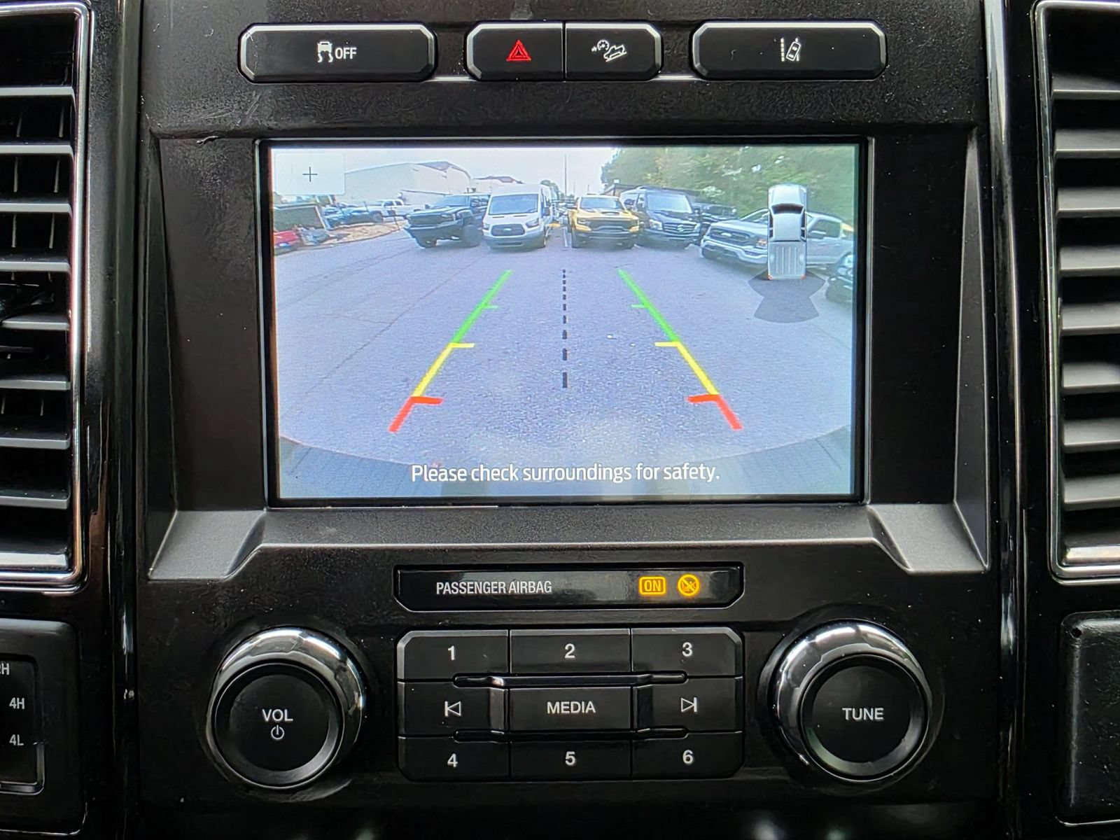 Used 2020 Ford F250 XLT w/ XLT Value Package AWD/4WD image 20