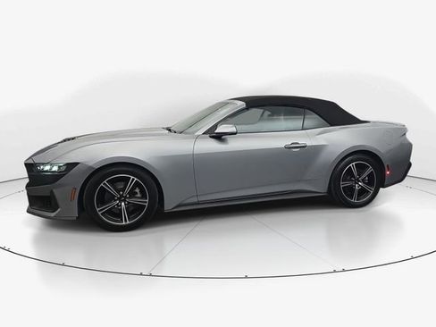 Used 2024 Ford Mustang Premium RWD image 7