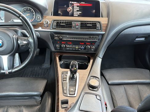 Used 2016 BMW 650i Convertible RWD image 10