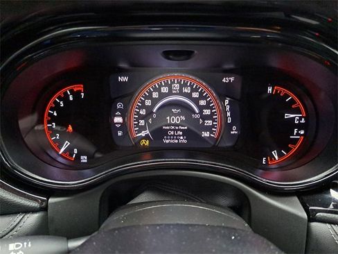 Used 2022 Dodge Durango GT image 11