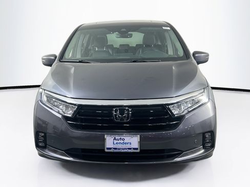 Used 2023 Honda Odyssey Touring image 2