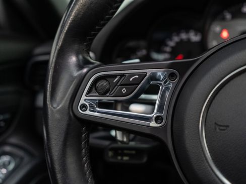 Used 2017 Porsche 911 Carrera S image 93