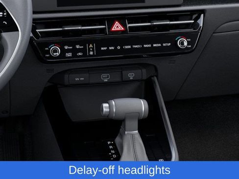 New 2026 Kia Niro LX image 24