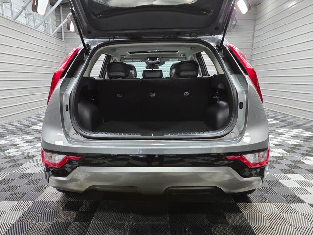 Used 2025 Kia Niro EX Touring FWD image 36