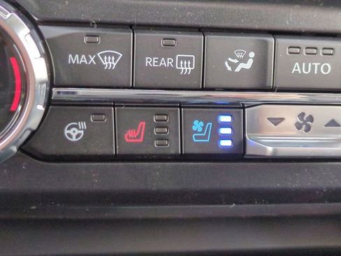 New 2026 Ford F250 Lariat w/ Black Appearance Package image 23