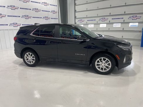 Used 2024 Chevrolet Equinox LT image 8